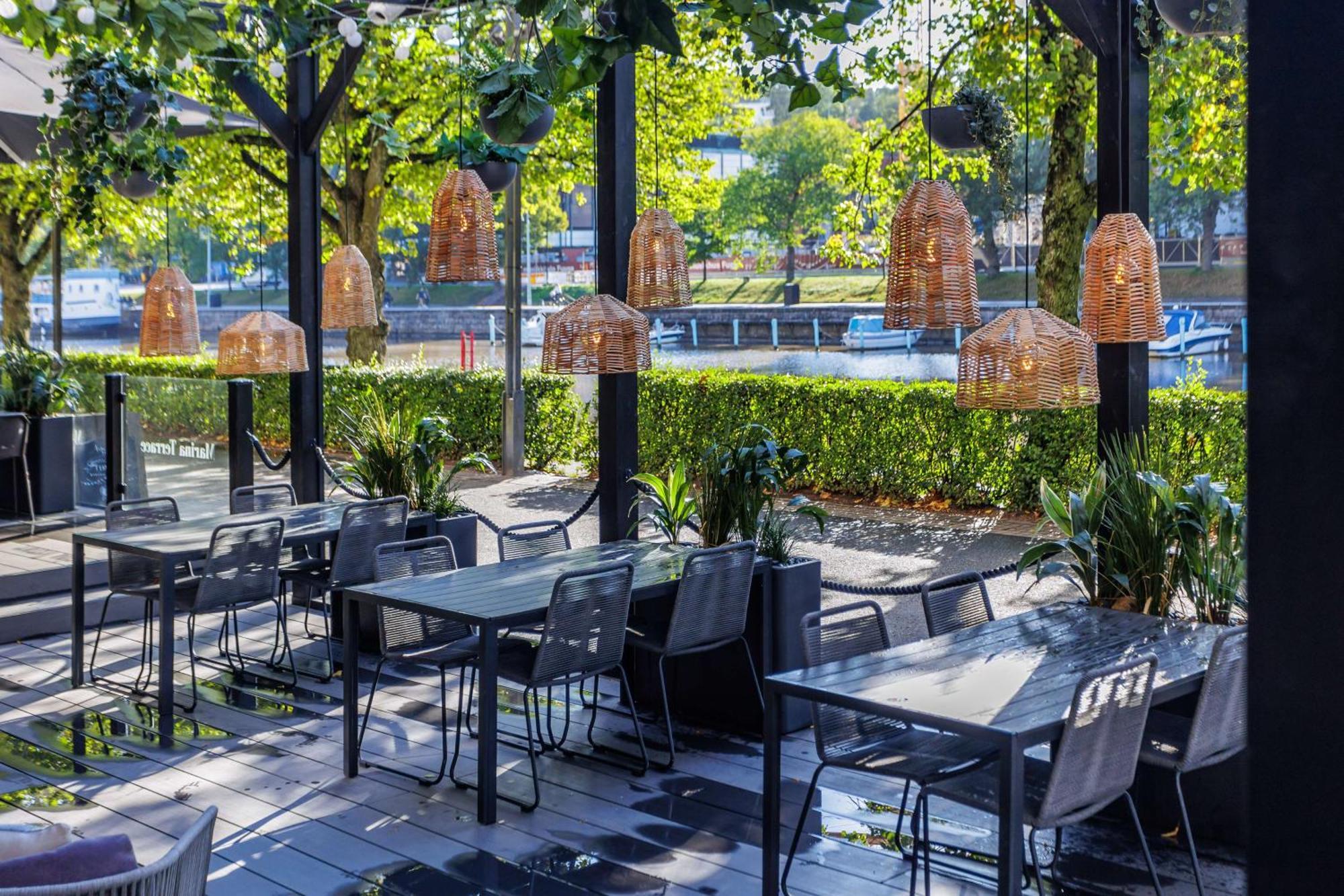 Radisson Blu Marina Palace Hotel, Turku Exterior foto